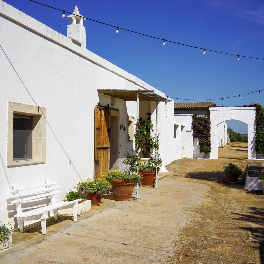 Masseria Pezze Galere Piscina Privata Fasano Exterior photo